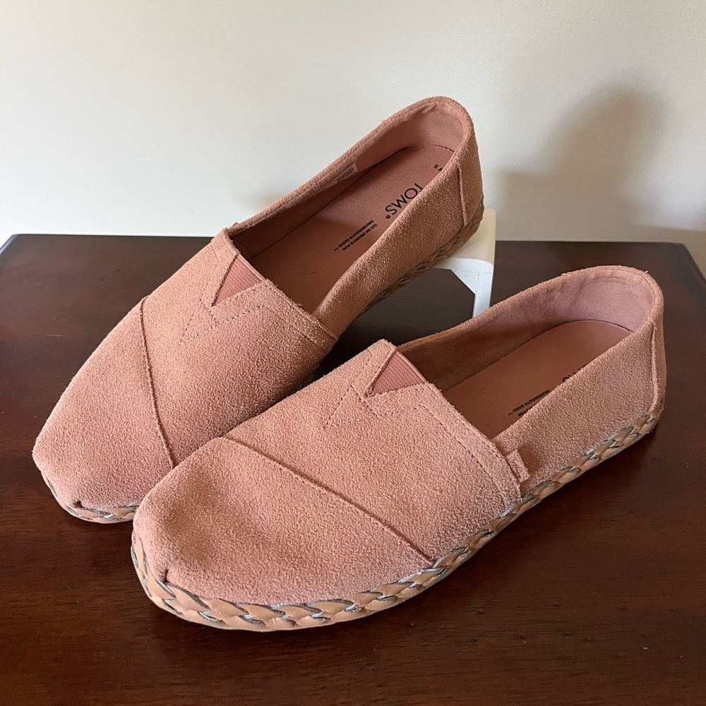 TOMS Alpargata Leather Wrap Solid Rose Beige Suede: Size 9 Womens
